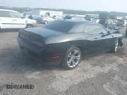 ✅ 2020 Dodge Challenger R/T 50th Anniversary • VIN: 2C3CDZBT6LH125411 • Lot: 42440055. Wystawiony na IAAI z przebiegiem 83 551 mil. Bezpłatny archiwum sprzedaży aukcyjnych z USA i szczegółowy raport historii pojazdu na DreamBid. Zdjęcie 4.