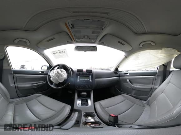 ✅ 2008 Volkswagen Jetta SE • VIN: 3VWRM71K38M039885 • Lot: 43503760. Listed on IAAI with 147,622 mi. Free auction sales archive from the USA and detailed vehicle history report at DreamBid. Image 18.