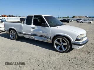 ✅ 1999 Chevrolet S-10 LS • VIN: 1GCCS1945XK121320 • Лот: 54018885. Опубликован ранее на Copart с пробегом 270 144 миль. Бесплатный доступ к архиву аукционных продаж из США и подробный отчёт об истории автомобиля на DreamBid. Изображение 4.