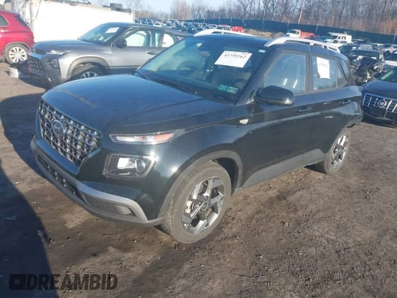 ✅ 2024 Hyundai Venue SEL • VIN: KMHRC8A32RU283492 • Lot: 41759262. Listed on IAAI with 18,853 mi. Free auction sales archive from the USA and detailed vehicle history report at DreamBid. Image 2.