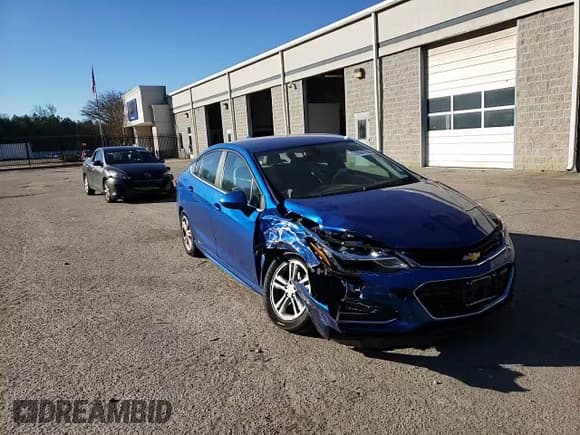 ✅ 2018 Chevrolet Cruze LT • VIN: 1G1BE5SM0J7145273 • Lot: 72986252. Listed on Copart with 91,253 mi. Free auction sales archive from the USA and detailed vehicle history report at DreamBid. Image 11.