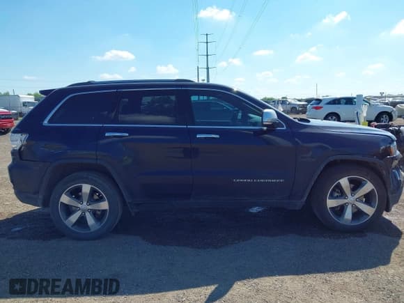 ✅ 2015 Jeep Grand Cherokee Limited • VIN: 1C4RJEBG2FC220324 • Lot: 43344963. Wystawiony na IAAI z przebiegiem 58 168 mil. Bezpłatny archiwum sprzedaży aukcyjnych z USA i szczegółowy raport historii pojazdu na DreamBid. Zdjęcie 14.