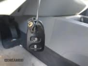 ✅ 2008 Hyundai Santa Fe GLS • VIN: 5NMSG13D38H210712 • Lot: 43565163. Listed on IAAI with 193,064 mi. Free auction sales archive from the USA and detailed vehicle history report at DreamBid. Image 11.