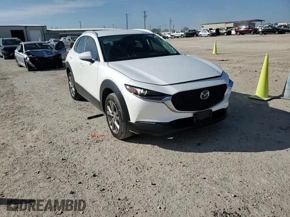 ✅ 2023 Mazda CX-30 S Select • VIN: 3MVDMBBM7PM560542 • Lot: 94560395. Wystawiony na Copart z przebiegiem 4 308 mil. Bezpłatny archiwum sprzedaży aukcyjnych z USA i szczegółowy raport historii pojazdu na DreamBid. Zdjęcie 13.