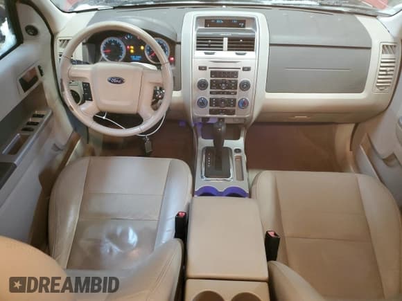 ✅ 2009 Ford Escape XLT • VIN: 1FMCU93G59KC13635 • Lot: 86461745. Listed on Copart with 232,865 mi. Free auction sales archive from the USA and detailed vehicle history report at DreamBid. Image 8.