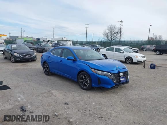 ✅ 2024 Nissan Sentra SV • VIN: 3N1AB8CV0RY329789 • Lot: 43729654. Wystawiony na IAAI z przebiegiem 17 094 mil. Bezpłatny archiwum sprzedaży aukcyjnych z USA i szczegółowy raport historii pojazdu na DreamBid. Zdjęcie 1.