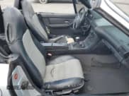 ✅ 1998 BMW 3 Series Z3 1.9 • VIN: 4USCH7338WLE10067 • Lot: 63195995. Wystawiony na Copart z przebiegiem 122 608 mil. Bezpłatny archiwum sprzedaży aukcyjnych z USA i szczegółowy raport historii pojazdu na DreamBid. Zdjęcie 10.