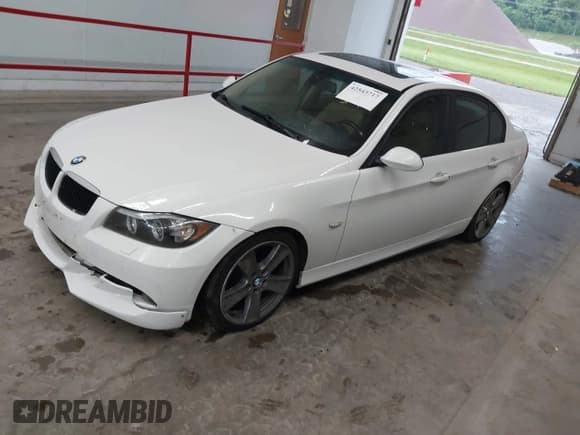 ✅ 2006 BMW 3 Series 325xi • VIN: WBAVD13536KV11185 • Lot: 42543717. Listed on IAAI with Not provided. Free auction sales archive from the USA and detailed vehicle history report at DreamBid. Image 2.