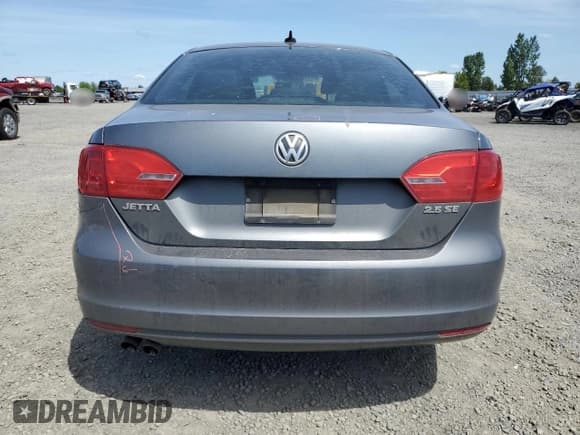 ✅ 2013 Volkswagen Jetta SE • VIN: 3VWDP7AJXDM281723 • Lot: 57235725. Listed on Copart with 128,157 mi. Free auction sales archive from the USA and detailed vehicle history report at DreamBid. Image 6.