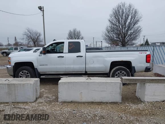 ✅ 2016 Chevrolet Silverado 2500HD Work Truck • VIN: 1GC2KUEG7GZ324973 • Лот: 41460118. Опубликован ранее на IAAI с пробегом 127 498 миль. Бесплатный доступ к архиву аукционных продаж из США и подробный отчёт об истории автомобиля на DreamBid. Изображение 14.