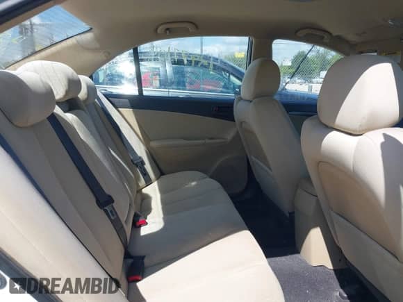 2010 Hyundai Sonata GLS с VIN 5NPET4AC7AH603433, выставлен на аукционе IAAI как лот 42977104 с пробегом 286 382 миль миль и . История ставок и продаж доступна на DreamBid. Изображение 8.