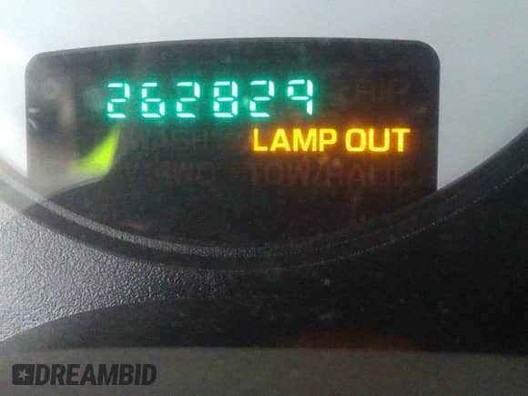 2005 Dodge 3500 SLT z VIN 3D7LS38C65G768954, wystawiony jako IAAI lot #40947309 z przebiegiem 262 829 mil mil oraz . Historia ofert i sprzedaży dostępna na DreamBid. Obrazek 15.