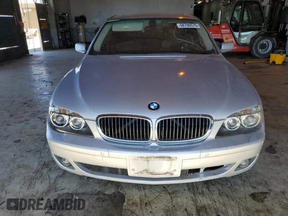 ✅ 2008 BMW 7 Series 750i • VIN: WBAHL83598DT13209 • Lot: 68790575. Listed on Copart with 88,758 mi. Free auction sales archive from the USA and detailed vehicle history report at DreamBid. Image 5.