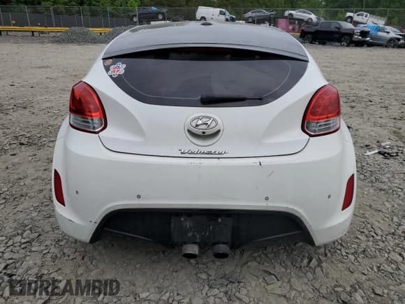 ✅ 2013 Hyundai Veloster w/Gray Int • VIN: KMHTC6AD2DU164868 • Lot: 53873024. Wystawiony na Copart z przebiegiem 103 212 mil. Bezpłatny archiwum sprzedaży aukcyjnych z USA i szczegółowy raport historii pojazdu na DreamBid. Zdjęcie 6.