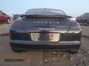 ✅ 2013 Porsche Panamera GTS • VIN: WP0AF2A73DL075886 • Lot: 82537374. Wystawiony na Copart z przebiegiem 91 219 mil. Bezpłatny archiwum sprzedaży aukcyjnych z USA i szczegółowy raport historii pojazdu na DreamBid. Zdjęcie 6.