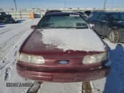 ✅ 1993 Ford Taurus GL • VIN: 1FALP52U2PG147367 • Lot: 42258795. Wystawiony na Copart z przebiegiem 68 209 mil. Bezpłatny archiwum sprzedaży aukcyjnych z USA i szczegółowy raport historii pojazdu na DreamBid. Zdjęcie 5.