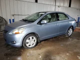 ✅ 2010 Toyota Yaris • VIN: JTDBT4K3XA4065334 • Lot: 87226385. Listed on Copart with 82,133 mi. Free auction sales archive from the USA and detailed vehicle history report at DreamBid. Image 1.