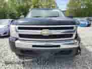 2009 Chevrolet Silverado 1500 LS z VIN 3GCEK13C99G145395, wystawiony jako Copart lot #57073015 z przebiegiem 112 155 mil mil oraz Czysty tytuł • Clean title. Historia ofert i sprzedaży dostępna na DreamBid. Obrazek 5.