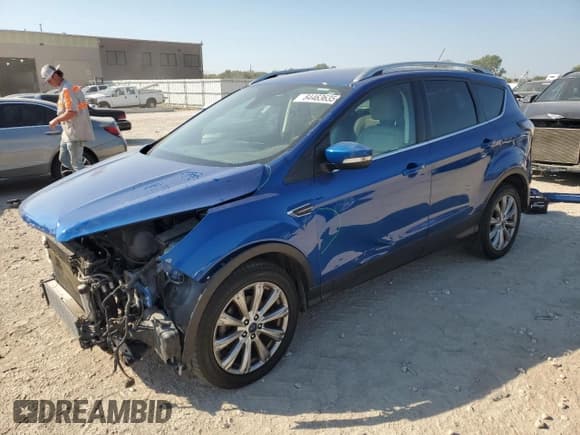 ✅ 2017 Ford Escape Titanium • VIN: 1FMCU0JDXHUA16497 • Lot: 84463635. Wystawiony na Copart z przebiegiem 112 225 mil. Bezpłatny archiwum sprzedaży aukcyjnych z USA i szczegółowy raport historii pojazdu na DreamBid. Zdjęcie 1.