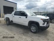 ✅ 2022 Chevrolet Silverado 2500HD Work Truck • VIN: 1GC4YLE7XNF238170 • Лот: 67218035. Опубликован ранее на Copart с пробегом 98 799 миль. Бесплатный доступ к архиву аукционных продаж из США и подробный отчёт об истории автомобиля на DreamBid. Изображение 4.