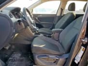 ✅ 2019 Volkswagen Tiguan S • VIN: 3VV1B7AX9KM019263 • Lot: 93143895. Listed on Copart with 113,314 mi. Free auction sales archive from the USA and detailed vehicle history report at DreamBid. Image 7.