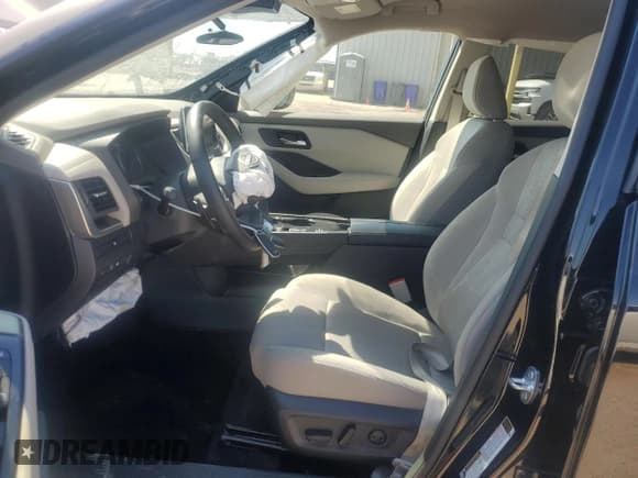 ✅ 2025 Nissan Rogue SV • VIN: 5N1BT3BA1SC791885 • Лот: 86803125. Опубликован ранее на Copart с пробегом 26 155 миль. Бесплатный доступ к архиву аукционных продаж из США и подробный отчёт об истории автомобиля на DreamBid. Изображение 7.