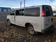 ✅ 2012 GMC Savana • VIN: 1GJW7PFA6C1110086 • Лот: 73269944. Опубликован ранее на Copart с пробегом 81 544 миль. Бесплатный доступ к архиву аукционных продаж из США и подробный отчёт об истории автомобиля на DreamBid. Изображение 2.