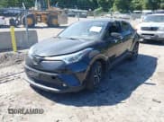 ✅ 2019 Toyota C-HR XLE • VIN: NMTKHMBX0KR084659 • Lot: 43117025. Wystawiony na IAAI z przebiegiem 79 898 mil. Bezpłatny archiwum sprzedaży aukcyjnych z USA i szczegółowy raport historii pojazdu na DreamBid. Zdjęcie 2.