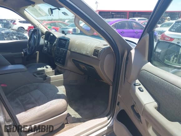 ✅ 2003 Ford Explorer XLS • VIN: 1FMZU62K93ZA84036 • Lot: 42769332. Listed on IAAI with 220,486 mi. Free auction sales archive from the USA and detailed vehicle history report at DreamBid. Image 5.