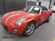 ✅ 2009 Pontiac Solstice • VIN: 1G2MZ35B39Y104309 • Lot: 43565845. Wystawiony na IAAI z przebiegiem 103 147 mil. Bezpłatny archiwum sprzedaży aukcyjnych z USA i szczegółowy raport historii pojazdu na DreamBid. Zdjęcie 2.