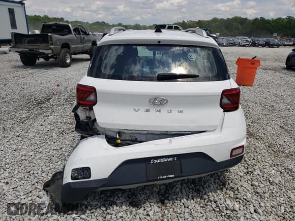 ✅ 2021 Hyundai Venue SEL • VIN: KMHRC8A32MU112797 • Lot: 56504095. Listed on Copart with 59,662 mi. Free auction sales archive from the USA and detailed vehicle history report at DreamBid. Image 6.