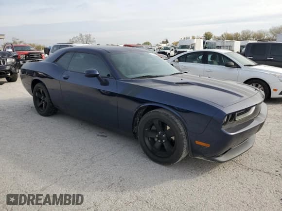 ✅ 2013 Dodge Challenger SXT • VIN: 2C3CDYAG0DH724465 • Lot: 77883374. Wystawiony na Copart z przebiegiem 124 103 mil. Bezpłatny archiwum sprzedaży aukcyjnych z USA i szczegółowy raport historii pojazdu na DreamBid. Zdjęcie 4.