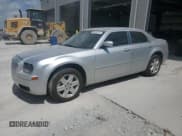 ✅ 2006 Chrysler 300 Touring • VIN: 2C3KK53G66H480868 • Лот: 69476715. Опубликован ранее на Copart с пробегом 141 578 миль. Бесплатный доступ к архиву аукционных продаж из США и подробный отчёт об истории автомобиля на DreamBid. Изображение 1.