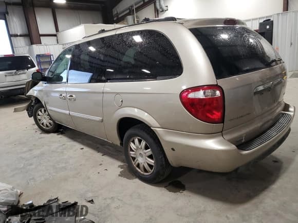 ✅ 2006 Chrysler Town & Country Touring • VIN: 2A4GP54L76R670309 • Lot: 92904745. Listed on Copart with 259,438 mi. Free auction sales archive from the USA and detailed vehicle history report at DreamBid. Image 2.