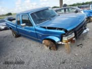 ✅ 1992 Ford F-150 S • VIN: 1FTEX15Y3NKA64552 • Lot: 63804505. Wystawiony na Copart z przebiegiem 159 770 mil. Bezpłatny archiwum sprzedaży aukcyjnych z USA i szczegółowy raport historii pojazdu na DreamBid. Zdjęcie 4.