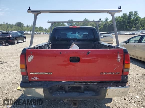 ✅ 2003 Chevrolet Silverado 1500 • VIN: 2GCEK19V831378404 • Лот: 68306235. Опубликован ранее на Copart с пробегом 272 627 миль. Бесплатный доступ к архиву аукционных продаж из США и подробный отчёт об истории автомобиля на DreamBid. Изображение 7.