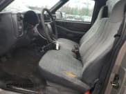 ✅ 2002 Chevrolet S-10 Fleet • VIN: 1GCCS145928158697 • Lot: 46715405. Listed on Copart with 207,999 mi. Free auction sales archive from the USA and detailed vehicle history report at DreamBid. Image 7.