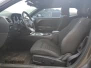 ✅ 2014 Dodge Challenger SXT • VIN: 2C3CDYAGXEH180235 • Lot: 69299324. Wystawiony na Copart z przebiegiem 145 454 mil. Bezpłatny archiwum sprzedaży aukcyjnych z USA i szczegółowy raport historii pojazdu na DreamBid. Zdjęcie 7.