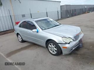 ✅ 2004 Mercedes-Benz C 320 • VIN: WDBRF64JX4F507615 • Lot: 43496597. Listed on IAAI with 186,786 mi. Free auction sales archive from the USA and detailed vehicle history report at DreamBid. Image 1.