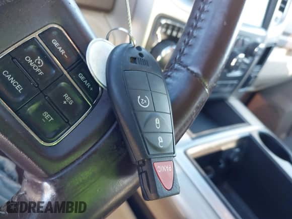 2014 Ram 1500 Big Horn with VIN 1C6RR7LT0ES463013, listed as a IAAI auction lot 41500663 with 164,285 mi miles and . Bid and sale history available at DreamBid. Image 11.