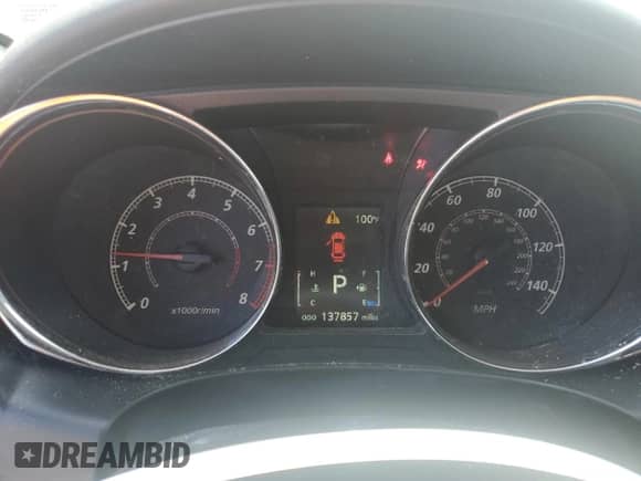 2018 Mitsubishi Outlander ES with VIN JA4AP3AU7JU014078, listed as a Copart auction lot 81881515 with 137,857 mi miles and Salvage title. Bid and sale history available at DreamBid. Image 9.