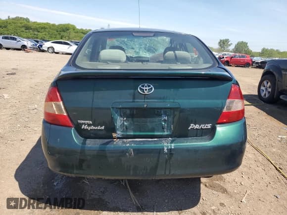 ✅ 2001 Toyota Prius • VIN: JT2BK12U310012193 • Lot: 59108575. Listed on Copart with Not provided. Free auction sales archive from the USA and detailed vehicle history report at DreamBid. Image 6.