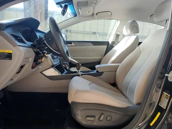 2015 Hyundai Sonata SE with VIN 5NPE24AF5FH212026, listed as a Copart auction lot 90904055 with 140,613 mi miles and Clean title. Bid and sale history available at DreamBid. Image 7.