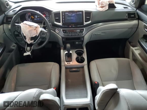 ✅ 2017 Honda Pilot EX-L • VIN: 5FNYF6H5XHB027529 • Lot: 90885995. Listed on Copart with 109,420 mi. Free auction sales archive from the USA and detailed vehicle history report at DreamBid. Image 8.