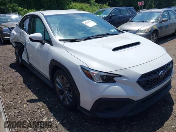 ✅ 2022 Subaru WRX • VIN: JF1VBAA66N9002773 • Lot: 42662383. Listed on IAAI with 31,756 mi. Free auction sales archive from the USA and detailed vehicle history report at DreamBid. Image 1.