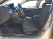 ✅ 2014 Volkswagen Passat S • VIN: 1VWAT7A36EC105576 • Lot: 90718565. Wystawiony na Copart z przebiegiem 150 077 mil. Bezpłatny archiwum sprzedaży aukcyjnych z USA i szczegółowy raport historii pojazdu na DreamBid. Zdjęcie 7.