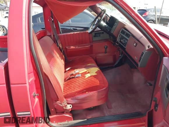 1989 Chevrolet S-10 X96 с VIN 1GCCS14Z0K8127180, выставлен на аукционе IAAI как лот 42030538 с пробегом 93 017 миль миль и . История ставок и продаж доступна на DreamBid. Изображение 5.