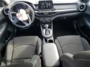 ✅ 2020 Kia Forte FE • VIN: 3KPF24AD8LE257058 • Lot: 82360175. Wystawiony na Copart z przebiegiem 40 455 mil. Bezpłatny archiwum sprzedaży aukcyjnych z USA i szczegółowy raport historii pojazdu na DreamBid. Zdjęcie 8.