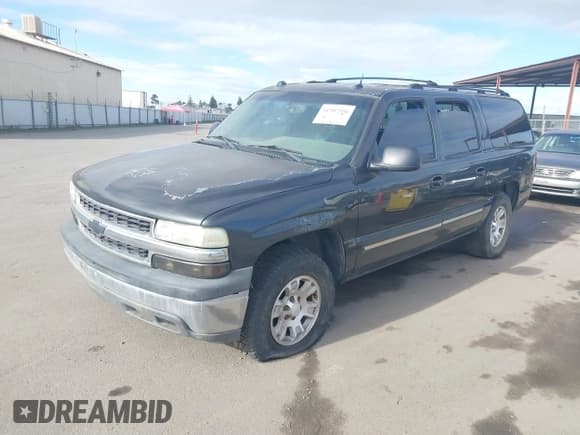 ✅ 2004 Chevrolet Suburban LT • VIN: 3GNEC16T64G278981 • Лот: 41507356. Опубликован ранее на IAAI с пробегом 181 155 миль. Бесплатный доступ к архиву аукционных продаж из США и подробный отчёт об истории автомобиля на DreamBid. Изображение 2.