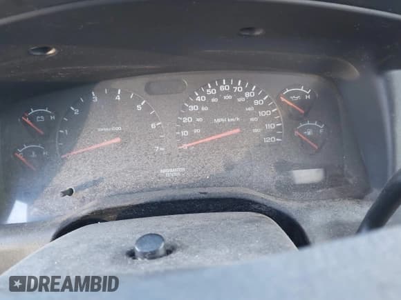 ✅ 2002 Dodge Dakota • VIN: 1B7GG12X72S664670 • Lot: 41334622. Wystawiony na IAAI z przebiegiem Nie podano. Bezpłatny archiwum sprzedaży aukcyjnych z USA i szczegółowy raport historii pojazdu na DreamBid. Zdjęcie 7.